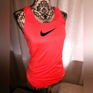 NIKE TOP NEON